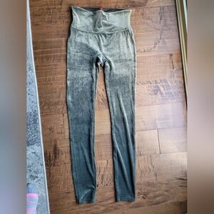 SPANX Sage Velvet Leggings S